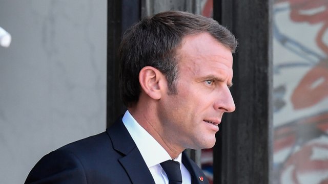 Makrondan üz tanıma sistemini qadağan etmək tələb edildi