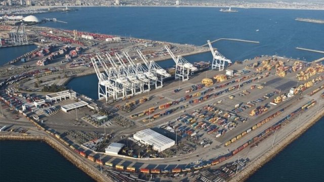 Azərbaycan və İranda tranzit yükdaşımalar artıb