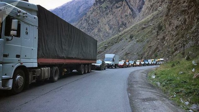 İrəvanı bu vəziyyətdən yalnız Azərbaycan xilas edə bilər