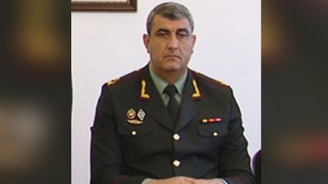 Generalın növbəti məhkəməsi - Adlar çəkdi