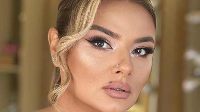 Kamilə Babayeva verilişdən gedib?