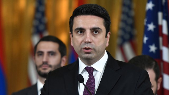 Ermənistan Rusiyanı imzaladığı sənədlərə sadiq olduğunu sübut etməyə çağırdı