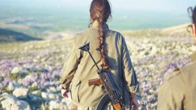 Azərbaycanlı qadın terrorçuluğa görə axtarılır - FOTO