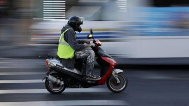 Qaydaları pozan motosiklet və moped sürücülərinə qarşı hansı addım atılmalıdır?