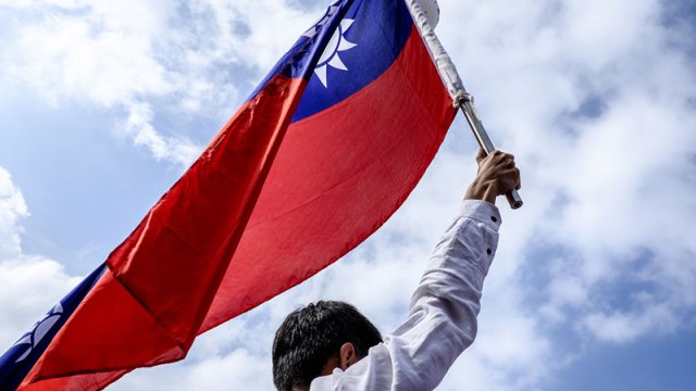 Çin ABŞ-ın Tayvana hərbi tədarükündən narazıdır