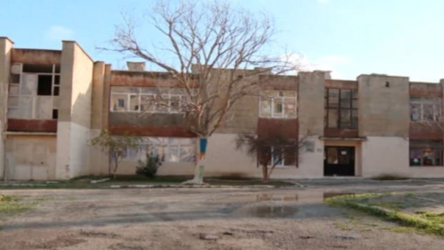 Təhlükəsizliyə laqeyd yanaşılan uşaq bağçası - VİDEO