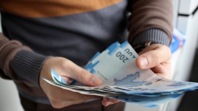 Maaşından hər ay pul tutulanlara VACİB XƏBƏR - Dəyişiklik edildi
