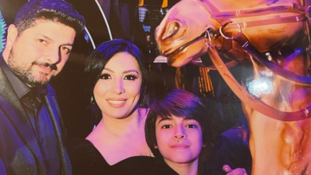 Azərbaycanlı müğənninin türk əri avtomobil qəzasına düşdü - VİDEO