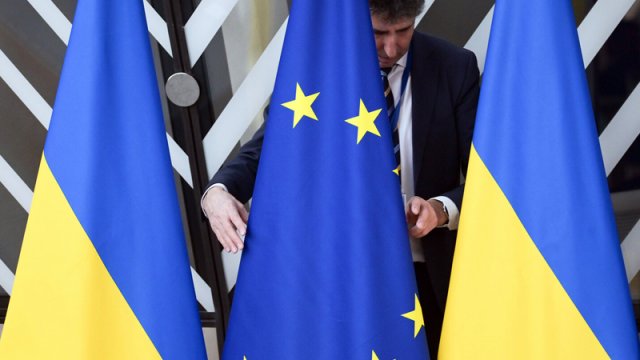 Brüssel Ukraynaya yardımla bağlı bu ölkələrə təzyiqi artıracaq