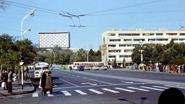 1970-ci illərin ecazkar Bakısından maraqlı görüntülər - VİDEO