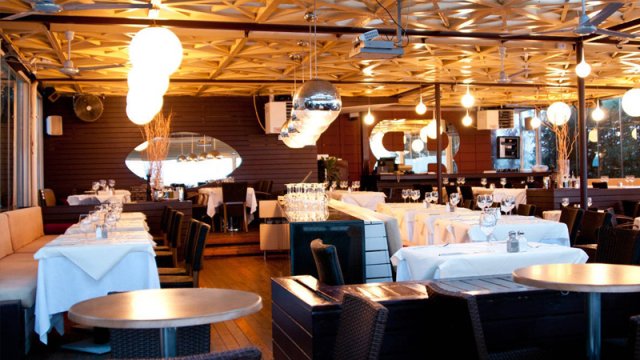 Məhkəmə 20 nəfəri qanunsuz işlədən iş adamına cəza vermədi