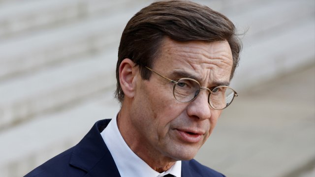 Baş nazir mülki müdafiə nazirini təkzib etdi