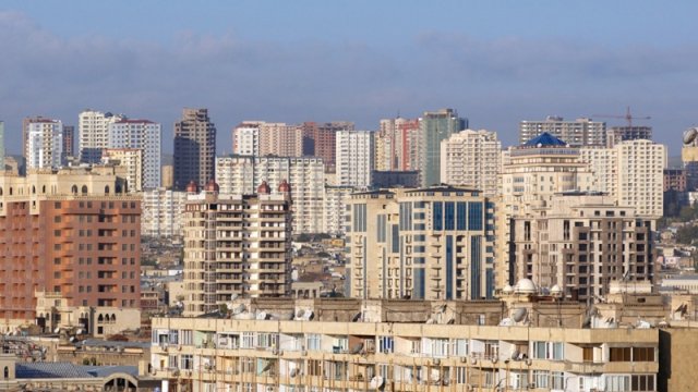 Paytaxtın hansı ərazilərində 5 mərtəbədən hündür bina tikməyə icazə verilməyəcək?