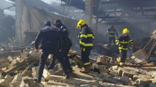 Bakıda mebel sexində partlayışda ölənlərin sayı 10-a çatdı