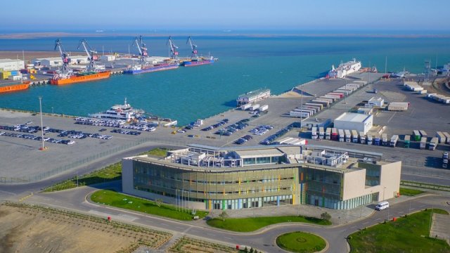 Azərbaycanda dəniz nəqliyyatı ilə yükdaşımaların həcmi 2 dəfədən çox artıb