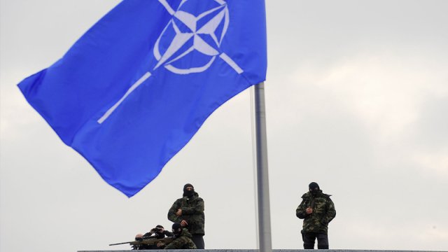 NATO 1,2 milyardlıq müqavilə bağladı: Ukrayna üçün 220 min mərmi...