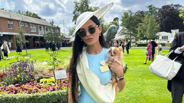 Demi Mur heyvanlara qarşı zorakılıqda ittiham olunur - FOTO