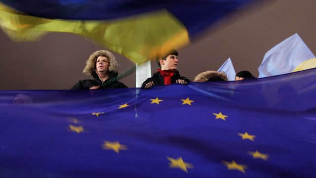 AP-nin vitse-prezidenti Ukraynanın Aİ-yə sürətlə qəbul edilməsinə qarşı çıxdı