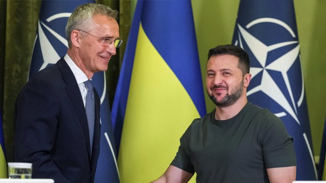 NATO-nun baş katibi Ukraynanı ABŞ üçün sərfəli müqavilə adlandırdı