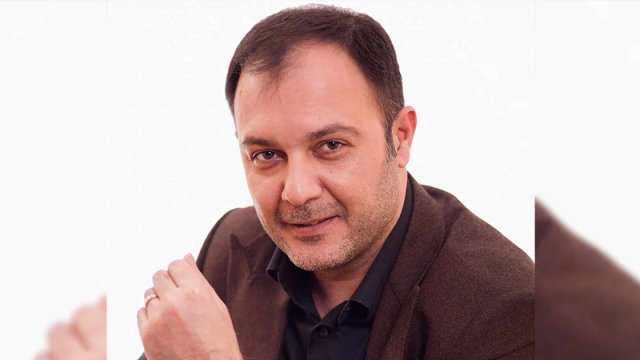 Əməkdar artist biznesindən danışdı