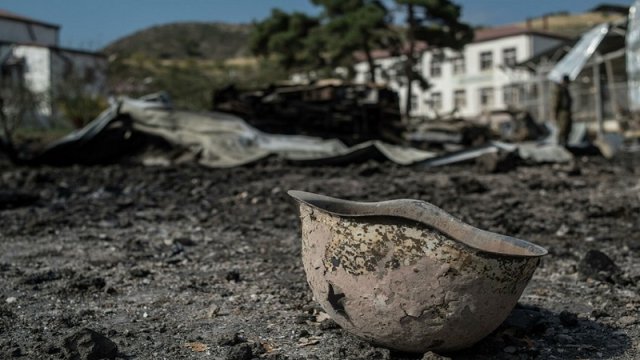 “Bəzi çağırışçılar xidmətdən yayınırlar” - Ermənistan MN