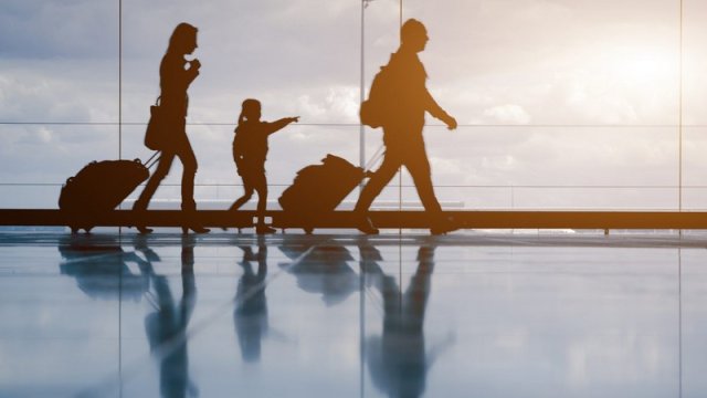 Azərbaycanlı turistlər xoşagəlməz hallardan niyə sığortalana bilmir?