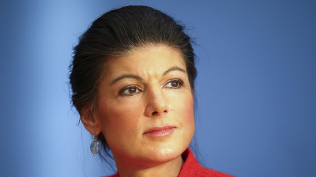 Alman siyasətçi Ukraynaya silah tədarükünə 