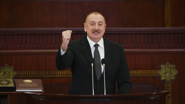 Dövlət başçısı: Bu gün Azərbaycan xalqı bir yumruq kimi birləşib, bu birlik daimi olmalıdır