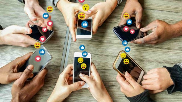 Sosial şəbəkə asılılığı nə üçün yaranır? - Psixoloq izah etdixa0