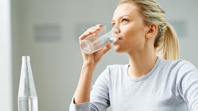 Həddindən çox su içmək xəstəlikdir? - Şəkərsiz şəkər nə deməkdir?