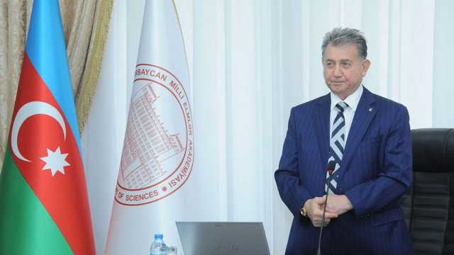 Prezident Akif Əlizadə ilə bağlı sərəncam imzaladı