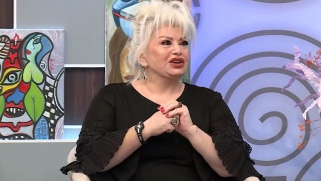 Əməkdar artistlə müğənni qohumu arasında qalmaqal - VİDEO