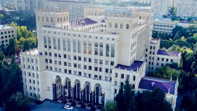 Bu institutlara yeni direktorlar təyin edildi - SİYAHI