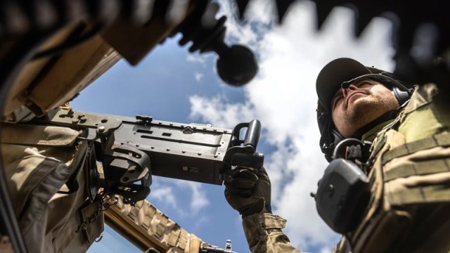 Bayden ABŞ ordusunun ehtiyatlarından Ukraynaya sursat ötürəcək