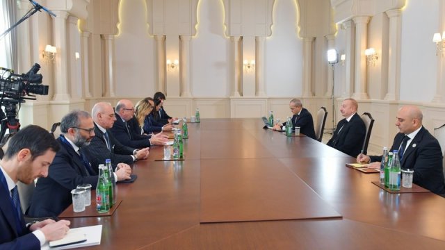 İlham Əliyev İtaliyanın ətraf mühit və enerji təhlükəsizliyi nazirini qəbul etdi - YENİLƏNİB
