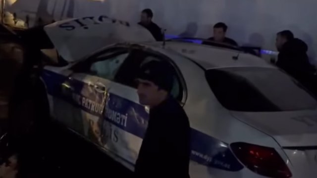 Bakı-Sumqayıt yolunda qəza: YPX maşını əzildi - VİDEO