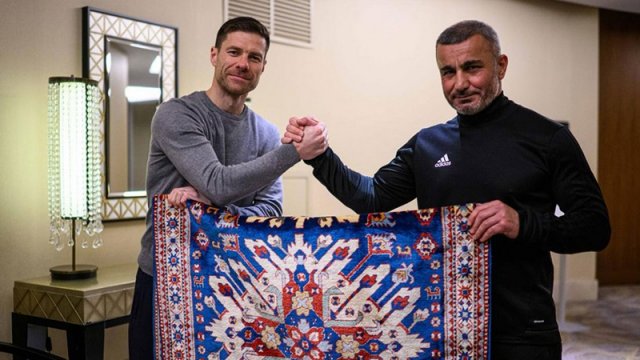 Qurban Qurbanov Bakıda Xabi Alonso ilə görüşdü