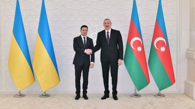 Zelenski İlham Əliyevə təbrik məktubu göndərdi