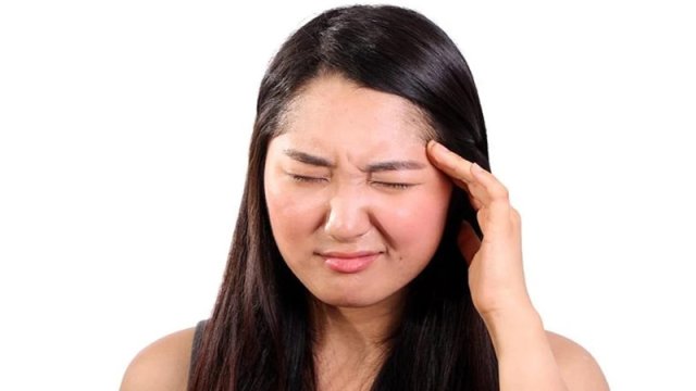 Baş ağrısından xilas olmağın 7 YOLU