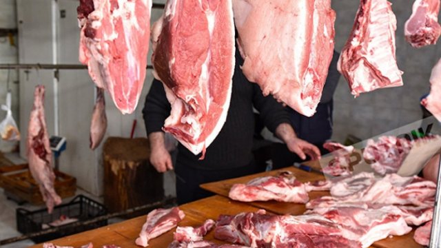 Ət bahalaşır: Ekspert səbəblərdən DANIŞDI