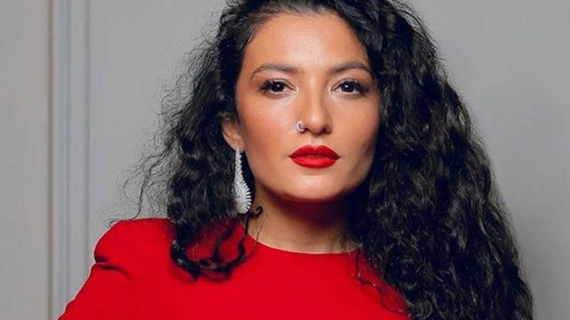 Dilarə Kazımova həyat yoldaşı ilə ayrılığından danışdı - VİDEO