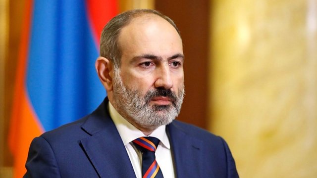 Paşinyan: “Ermənistan KTMT-də iştirakını dondurub”