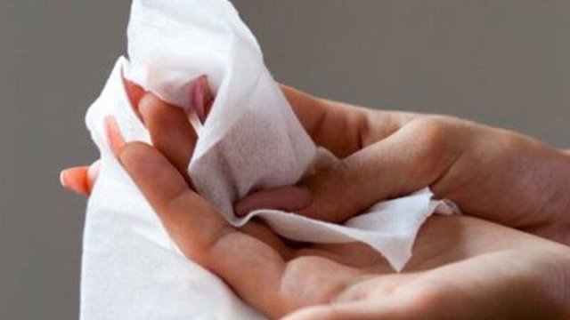 Nəm salfetkalarda gizlənmiş təhlükə