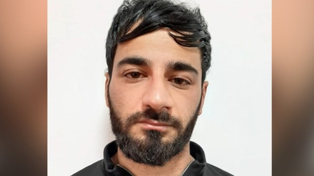 Qapısı açıq olan evdən 19 minə yaxın pul oğurladı - VİDEO