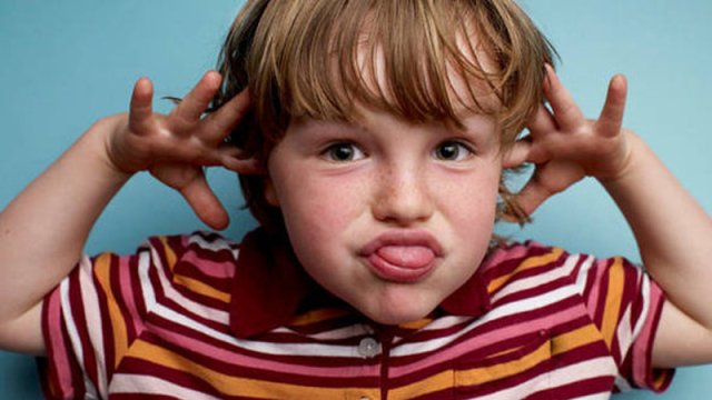 Uşaqlar danışdığı pis sözlərin mənasını bilirmi?