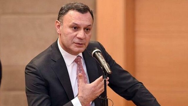 İdarə rəisi işdən niyə çıxarılıb?