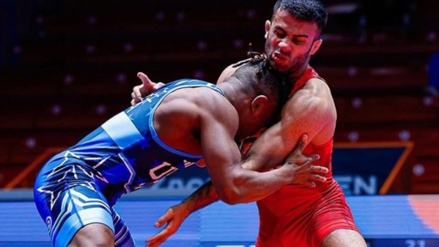 Güləşçimiz Yay Olimpiya Oyunlarına lisenziya qazandı