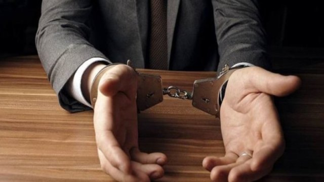 İnterpol azərbaycanlı 