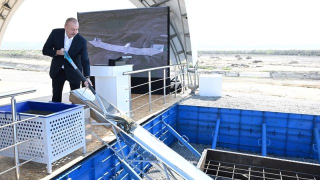 İlham Əliyev Şirvan suvarma kanalının təməlini qoyub, çıxış edib - YENİLƏNİB