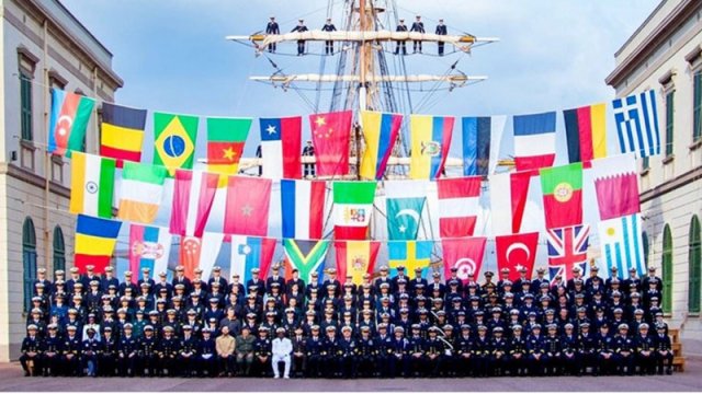 Hərbçilərimiz İtaliyada beynəlxalq dənizçilik yarışlarında iştirak edəcək - FOTO